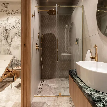 Baltic Wave Boutique With Sauna And Gym Apartahotel 4*