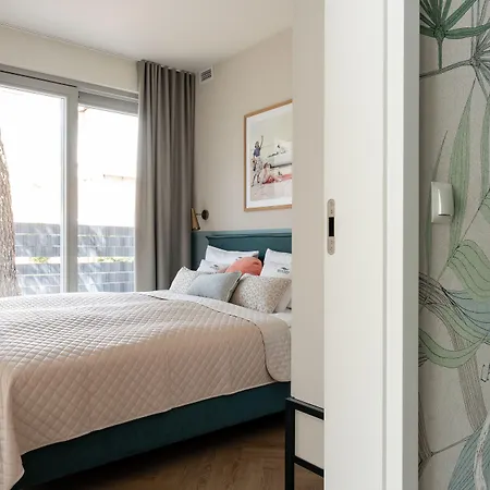 Apartahotel Baltic Wave Boutique With Sauna And Gym 4*